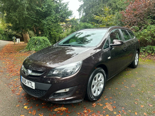 Vauxhall Astra  1.6i Design Sports Tourer Auto Euro 6 5dr