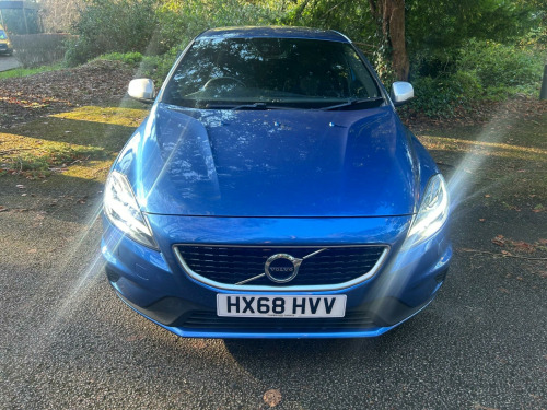 Volvo V40  2.0 T2 GPF R-Design Nav Plus Euro 6 (s/s) 5dr