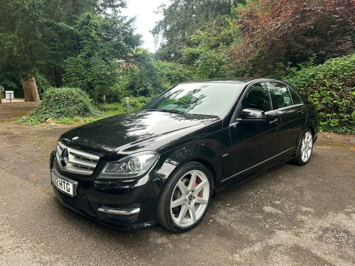 Mercedes-Benz C-Class C180 1.8 C180 BlueEfficiency Sport Euro 5 (s/s) 4dr