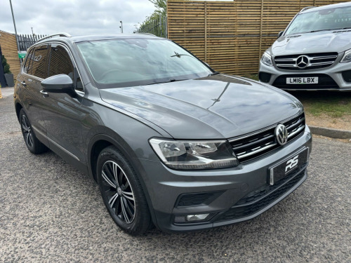 Volkswagen Golf  1.5 TSI EVO R-Line DSG Euro 6 (s/s) 5dr
