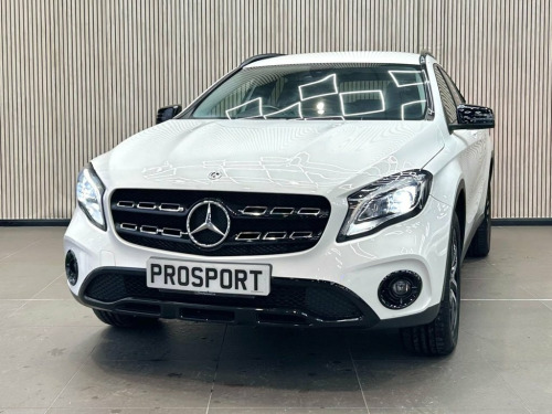 Mercedes-Benz GLA-Class GLA180 1.6 GLA180 Urban Edition SUV 5dr Petrol Manual Eur