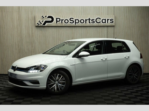 Volkswagen Golf  1.5 TSI EVO SE Nav Hatchback 5dr Petrol Manual Eur 