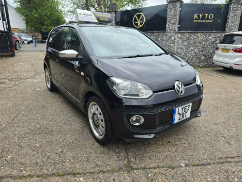 Volkswagen up!  1.0 up! Black Euro 5 5dr