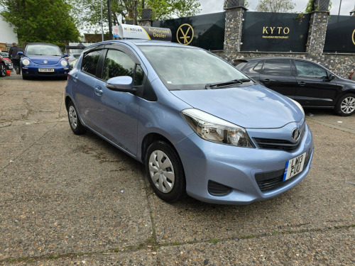 Toyota Yaris  1.33 Dual VVT-i SR Euro 5 5dr