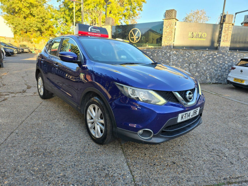 Nissan Qashqai  1.2 DIG-T Acenta 2WD Euro 5 (s/s) 5dr