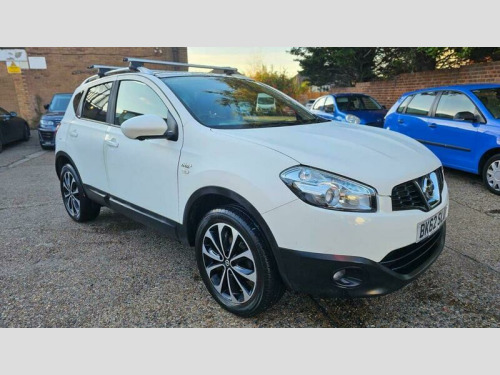 Nissan Qashqai  1.6 n-tec+ CVT 2WD Euro 5 5dr