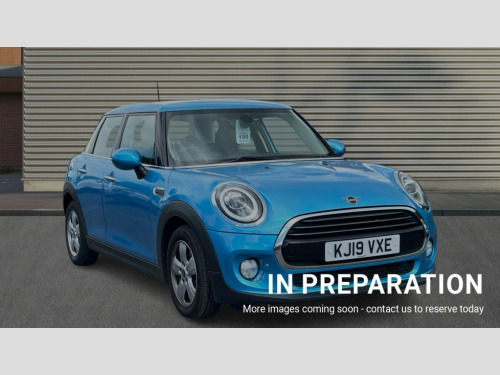 MINI Hatchback  HATCHBACK 1.5 Cooper Classic II 5dr Auto