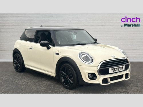 MINI Hatchback  HATCHBACK 1.5 Cooper Sport II 3dr Auto [Comfort/Nav Pack] 