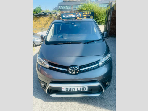 Toyota Proace  D-4D L0 FAMILY 5-Door