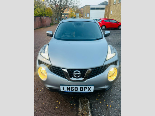 Nissan Juke  1.6 Tekna SUV 5dr Petrol Manual Euro 6 (112 ps)