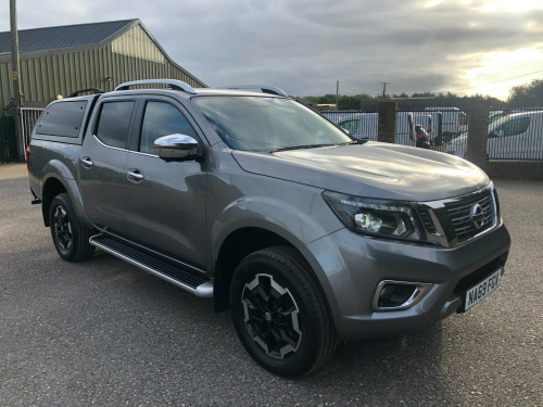 Nissan Navara  Double Cab Pick Up Tekna 2.3dCi 190 TT 4WD Auto