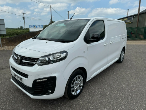 Vauxhall Vivaro  2700 1.5d 120PS Sportive H1 Van SWB FULL MAIN DEALER HISTORY VERY CLEAN