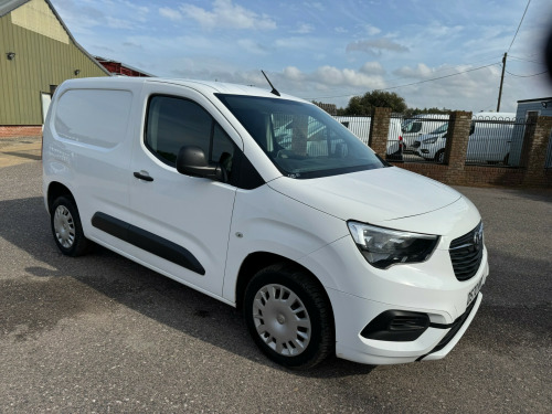 Vauxhall Combo  1.6 Turbo D 2300 Sportive Panel Van 4dr Diesel Manual L1 H1 Euro 6 (s/s) (1