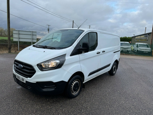 Ford Transit Custom  2.0 300 EcoBlue Panel Van 5dr Diesel Manual L1 H1 Euro 6 AIR CON