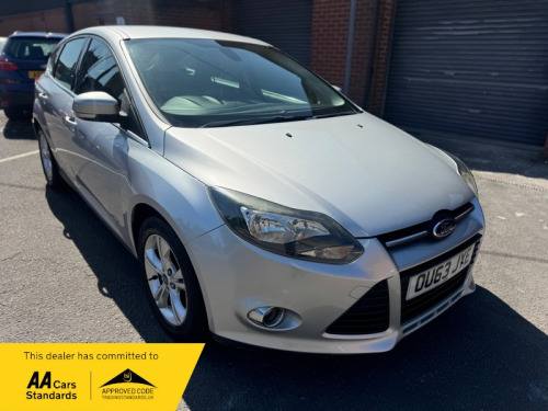 Ford Focus  1.6 Zetec Powershift Euro 5 5dr