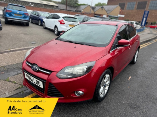 Ford Focus  1.6 Zetec Powershift Euro 5 5dr