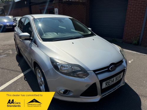 Ford Focus  1.6 Zetec Navigator Powershift Euro 5 5dr