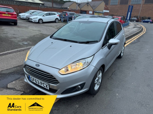 Ford Fiesta  ZETEC 1.6 Zetec Powershift Euro 5 5dr 