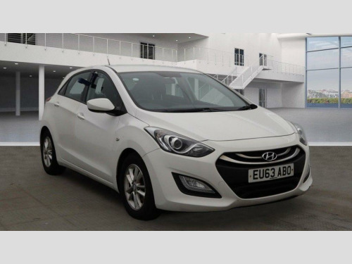 Hyundai i30  1.6 CRDi Blue Drive Active Euro 5 (s/s) 5dr