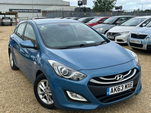 Hyundai i30  1.6 CRDi Active Auto Euro 5 5dr