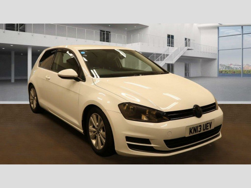 Volkswagen Golf  2.0 TDI BlueMotion Tech SE Euro 5 (s/s) 3dr 