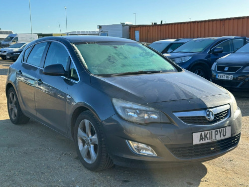 Vauxhall Astra  2.0 CDTi ecoFLEX SRi Euro 5 (s/s) 5dr 