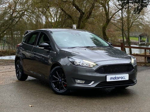 Ford Focus  1.0T EcoBoost Titanium Hatchback 5dr Petrol Manual