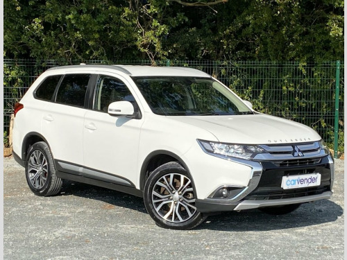 Mitsubishi Outlander  2.2 DI-D 3 SUV 5dr Diesel Manual 4WD Euro 6 (s/s) 