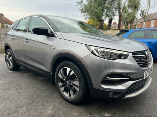 Vauxhall Grandland X  1.5 Turbo D Sport Nav Auto Euro 6 (s/s) 5dr