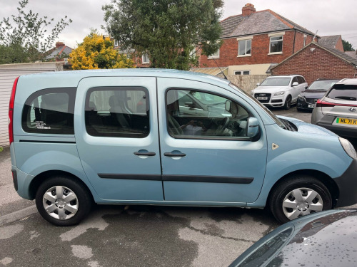 Renault Kangoo  1.6 16V Expression Auto Euro 4 5dr (AC)