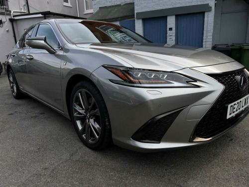 Lexus ES  2.5 300h F Sport E-CVT Euro 6 (s/s) 4dr