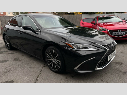 Lexus ES  2.5 300h Premium Saloon 4dr Petrol Hybrid E-CVT Euro 6 (s/s) (218 ps) 