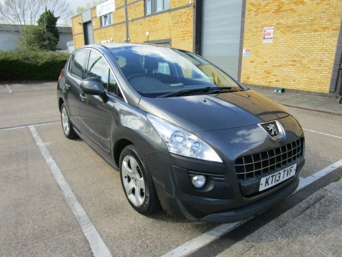 Peugeot 3008 Crossover  HDI ACTIVE 5-Door (Low Mileage, Long MOT)