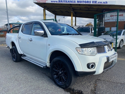 Mitsubishi L200  DI-D 4X4 BARBARIAN LB DCB