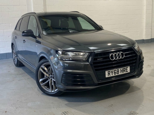 Audi Q7  3.0 TDI V6 50 Black Edition SUV 5dr Diesel Tiptron