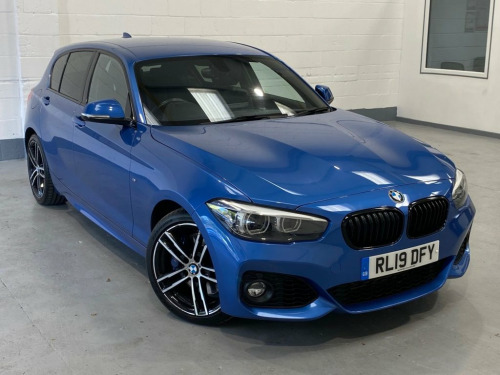 BMW 1 Series  1.5 118i GPF M Sport Shadow Edition Hatchback 5dr 