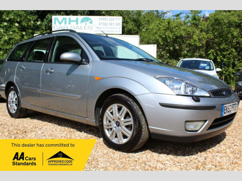 Ford Focus 2.0i 16v Ghia 5dr