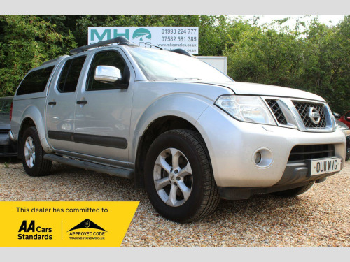 Nissan Navara  2.5 dCi Tekna 4WD Euro 4 4dr