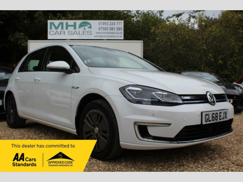 Volkswagen Golf  35.8kWh e-Golf Auto 5dr