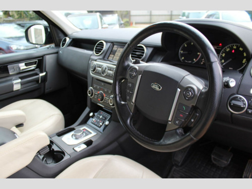 Land Rover Discovery 4  3.0 SD V6 HSE Luxury Auto 4WD Euro 5 (s/s) 5dr 