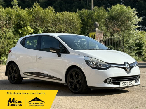 Renault Clio  1.2 16V Dynamique MediaNav Euro 5 5dr