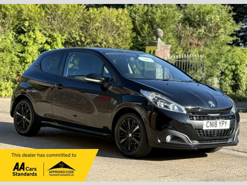 Peugeot 208  1.2 PureTech Black Edition Euro 6 3dr