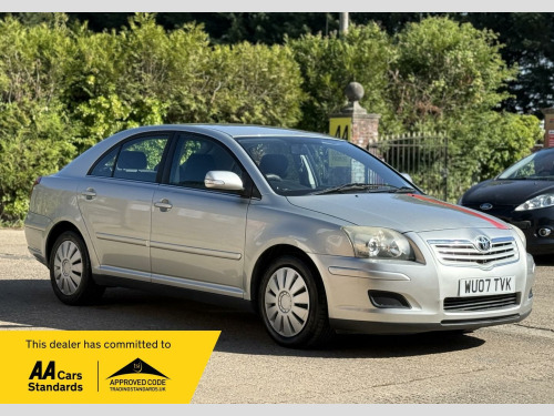 Toyota Avensis  2.0 D-4D Colour Collection 5dr