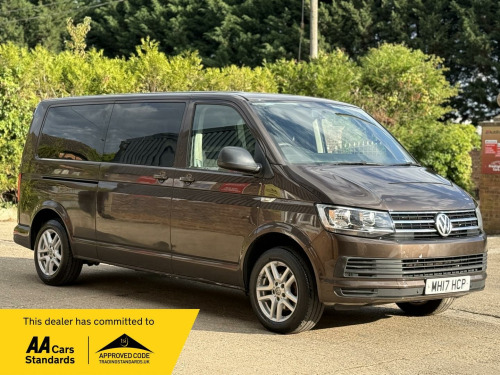 Volkswagen Transporter Shuttle  2.0 TDI BlueMotion Tech SE DSG FWD LWB Euro 6 (s/s) 5dr