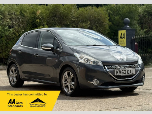 Peugeot 208  1.4 HDi Allure Euro 5 5dr