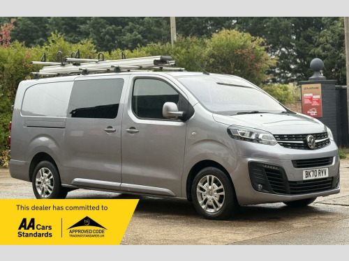Vauxhall Vivaro  2.0 Turbo D 3100 Sportive Crew Van L2 H1 Euro 6 (s/s) 5dr