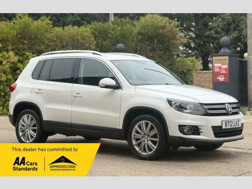 Volkswagen Tiguan  2.0 TDI BlueMotion Tech Sport 2WD Euro 5 (s/s) 5dr