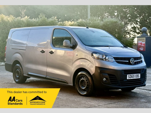 Vauxhall Vivaro  1.5 Turbo D 2900 Dynamic L2 H1 Euro 6 (s/s) 6dr 