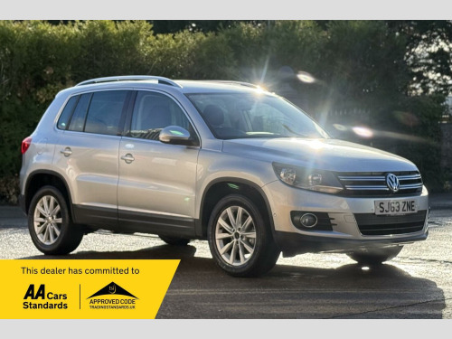 Volkswagen Tiguan  2.0 TDI BlueMotion Tech SE DSG 4WD Euro 5 (s/s) 5dr 