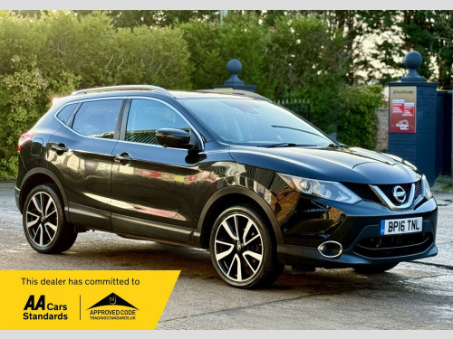 Nissan Qashqai  1.6 dCi Tekna XTRON 2WD Euro 6 (s/s) 5dr